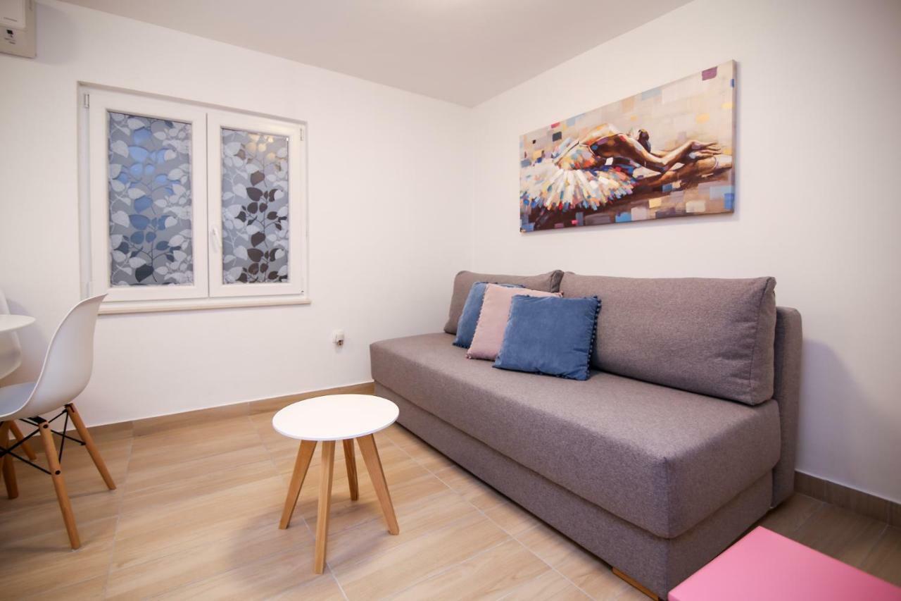 Apartman L&A Apartment Biograd Na Moru Exterior photo