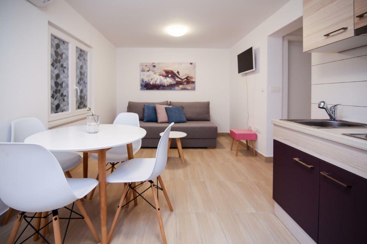Apartman L&A Apartment Biograd Na Moru Exterior photo